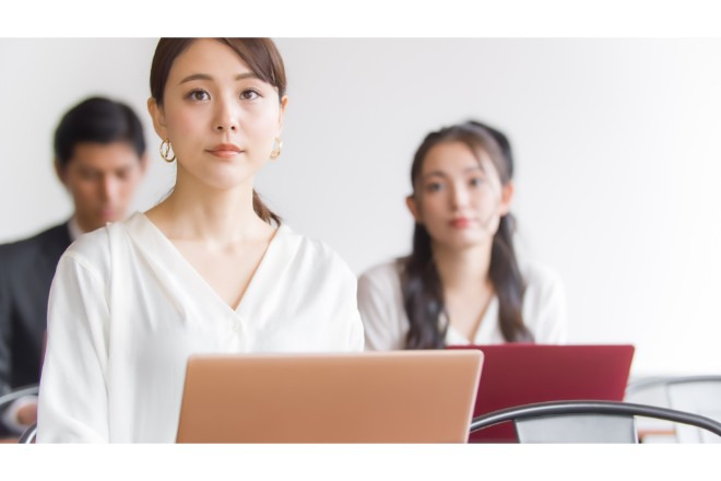 白髪が生える平均年齢は34～35歳